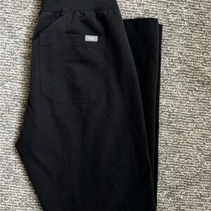 Figs Women's Livingston Charcoal